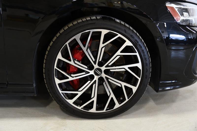 audi S8 2023 - 7