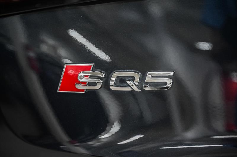 audi SQ5 2017 - 14