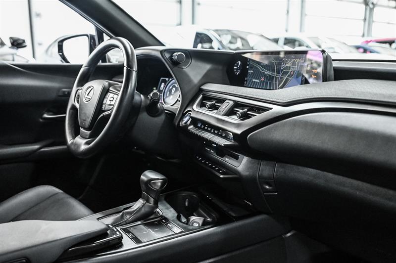 lexus UX 250h 2021 - 41