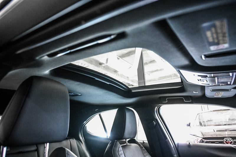 lexus UX 250h 2021 - 43