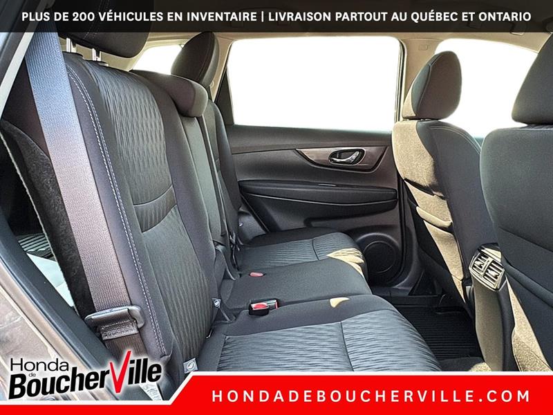 nissan Rogue 2019 - 17
