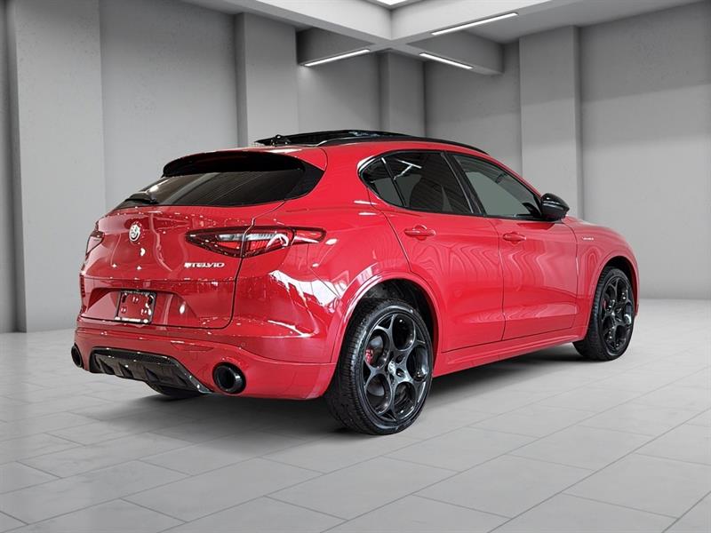 alfa romeo Stelvio 2022 - 17