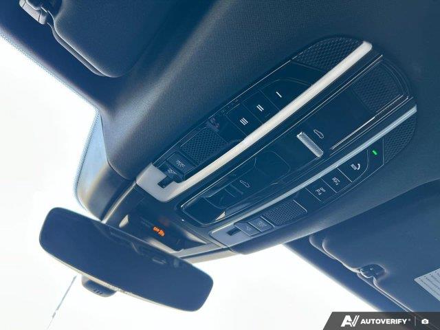 porsche Cayenne 2020 - 24