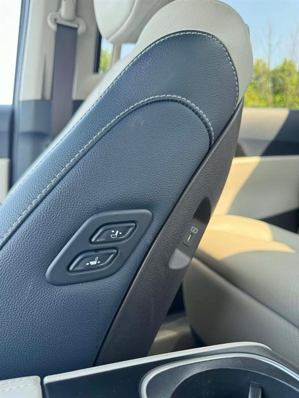 kia Carnival Hybrid 2025 - 19