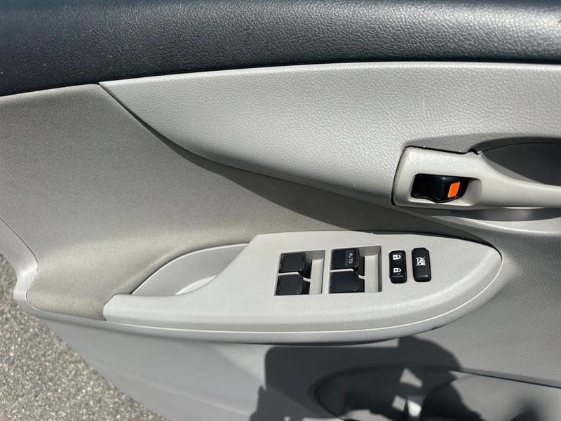 toyota Corolla 2012 - 12