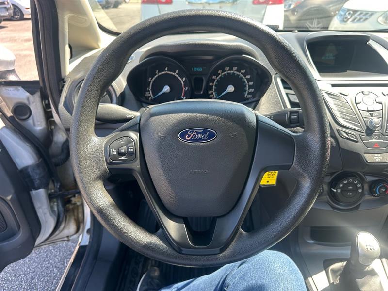 ford Fiesta 2015 - 8