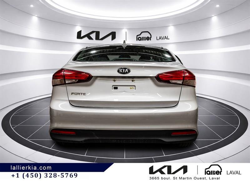 kia Forte 2017 - 6