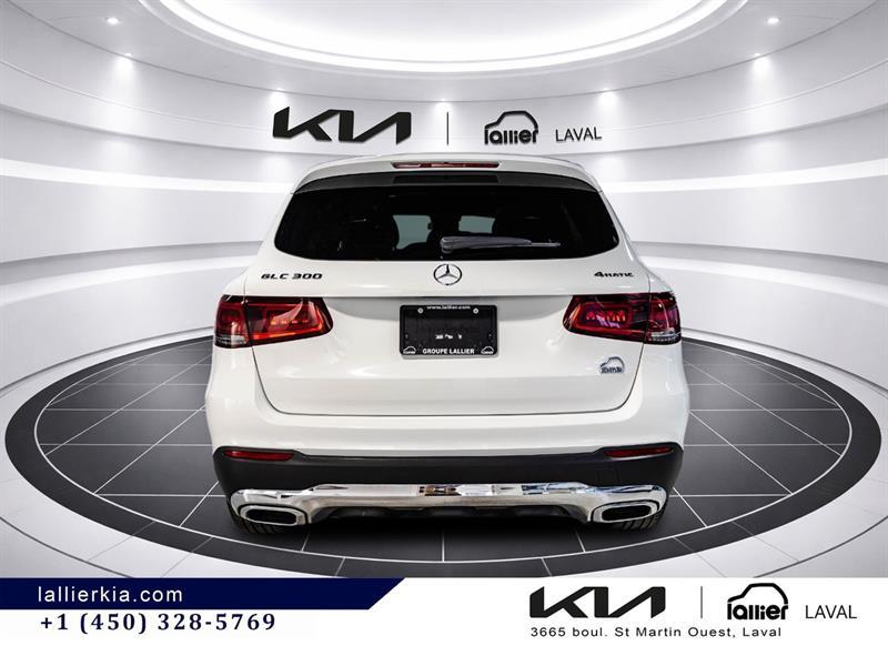 mercedes-benz GLC 2022 - 8