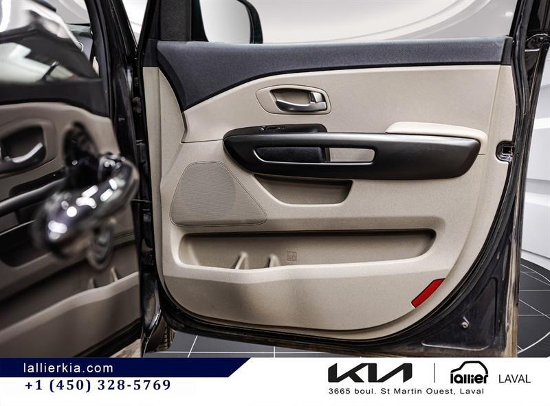 kia Sedona 2019 - 16