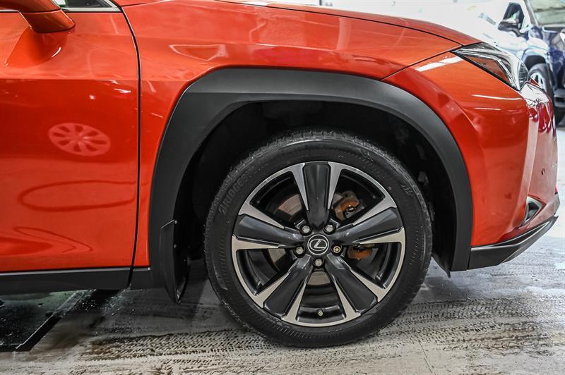 lexus UX 250h 2021 - 13