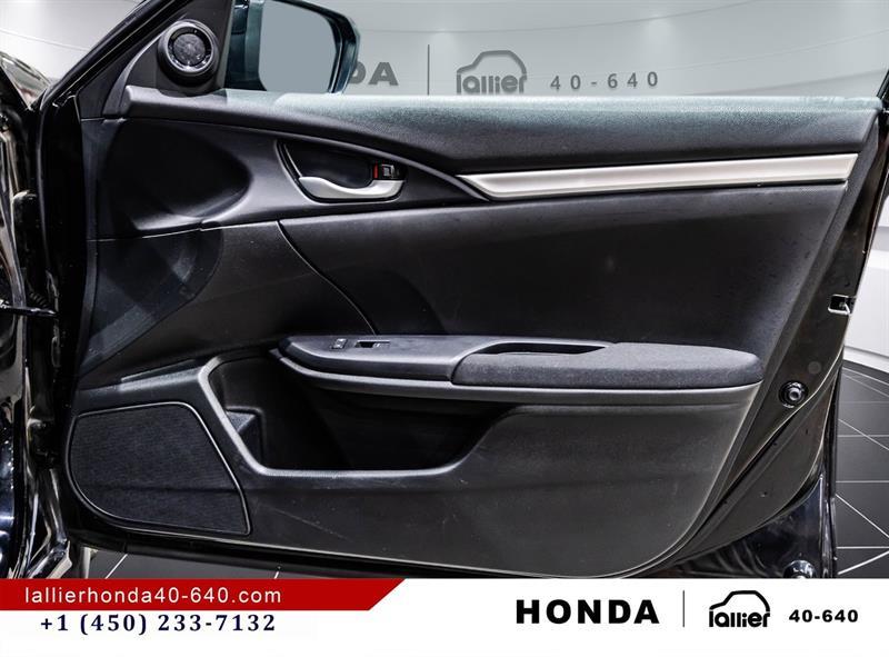 honda Civic Sedan 2019 - 16