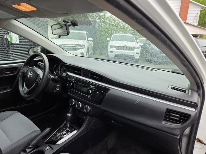 toyota Corolla 2016 - 9