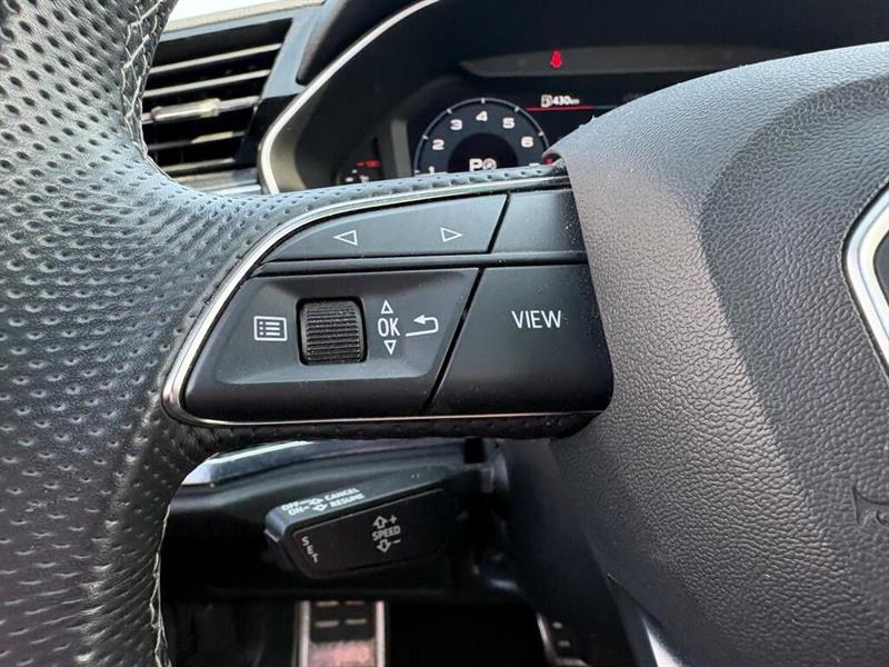 audi Q3 2021 - 10
