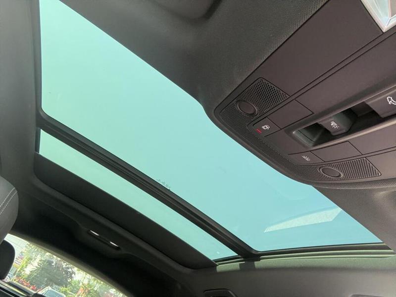audi Q3 2021 - 13