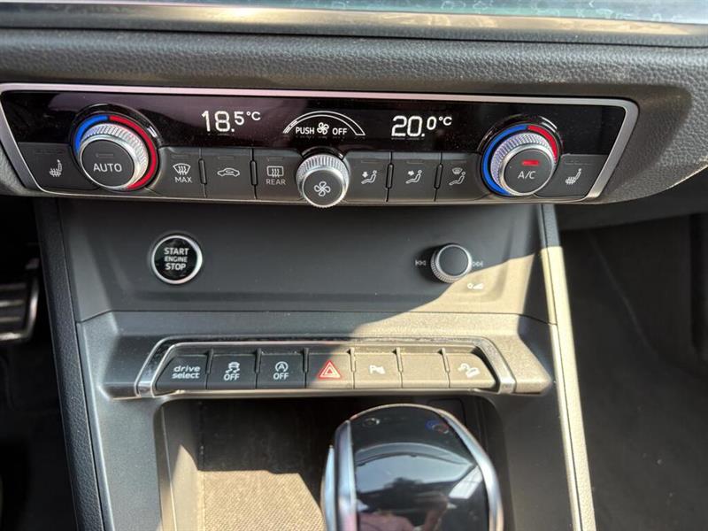 audi Q3 2021 - 14