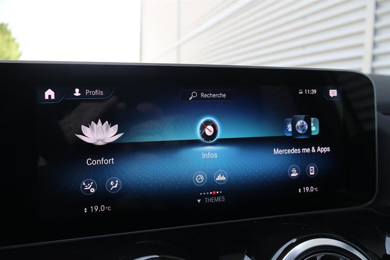 mercedes-benz GLA 2021 - 18