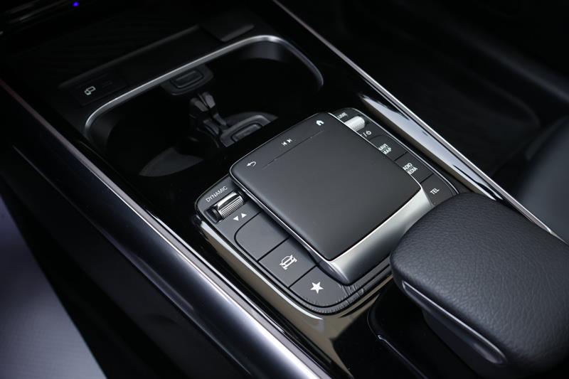 mercedes-benz GLA 2021 - 22