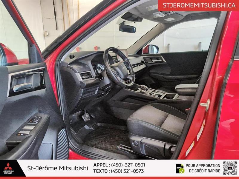 mitsubishi Outlander 2023 - 12