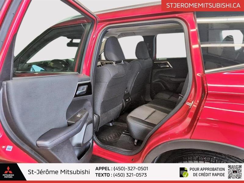 mitsubishi Outlander 2023 - 13