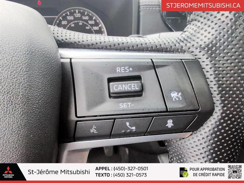 mitsubishi Outlander 2022 - 14