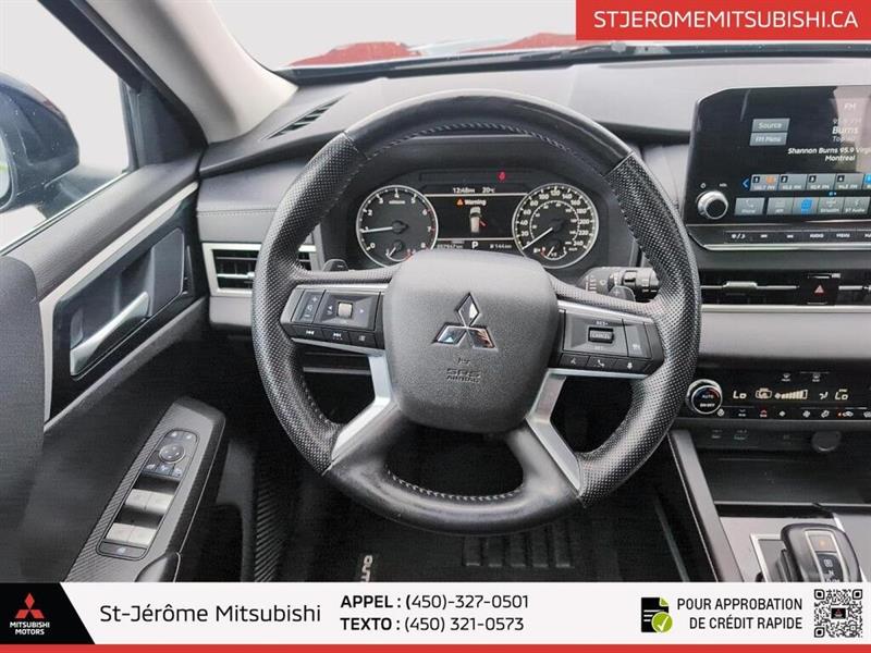 mitsubishi Outlander 2022 - 19