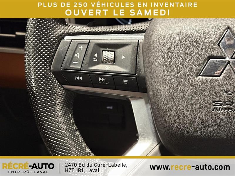 mitsubishi Outlander 2023 - 17