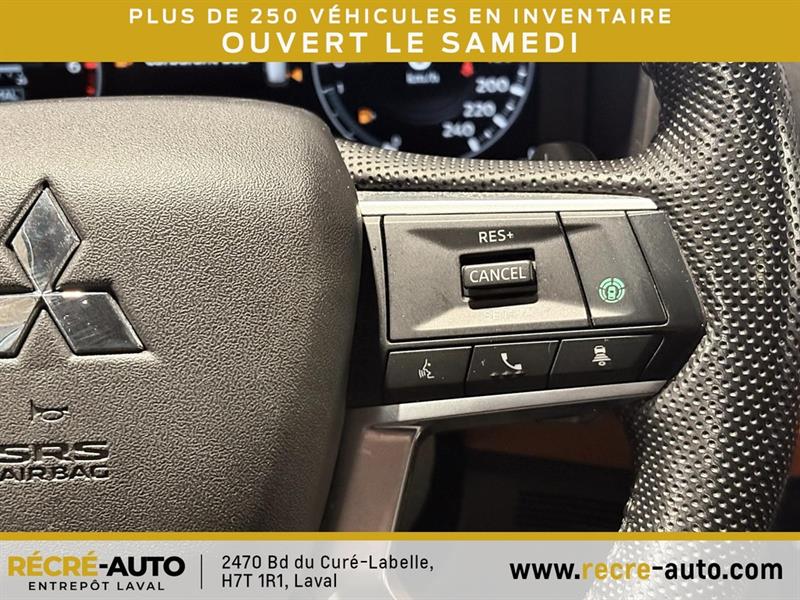 mitsubishi Outlander 2023 - 18
