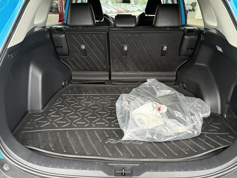 toyota RAV4 2021 - 13