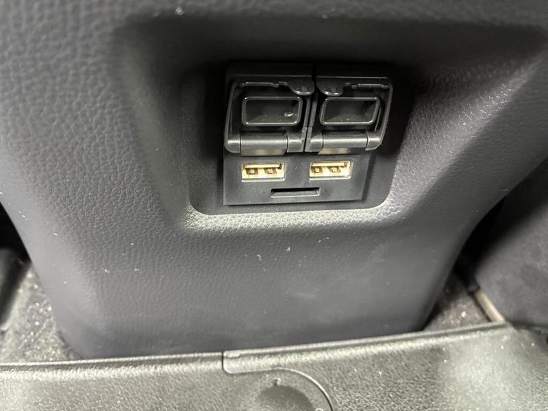toyota RAV4 2021 - 17