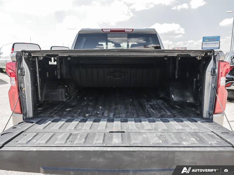 chevrolet Silverado 1500 2024 - 24