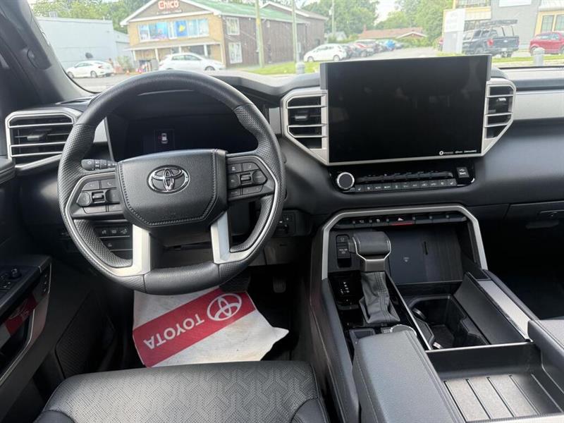 toyota Sequoia 2025 - 10