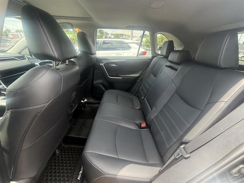 toyota RAV4 2025 - 11