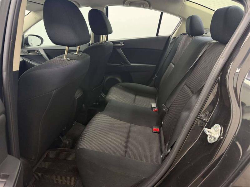 mazda Mazda3 2013 - 23