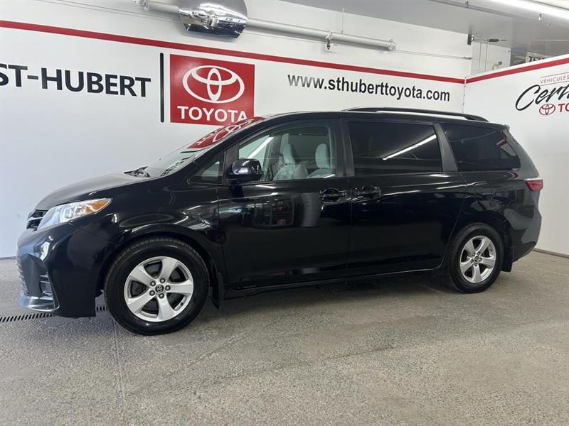 toyota Sienna 2019