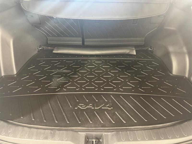 toyota RAV4 2024 - 9