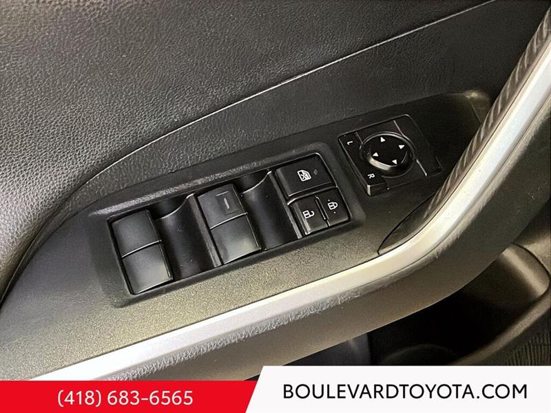 toyota RAV4 2021 - 8