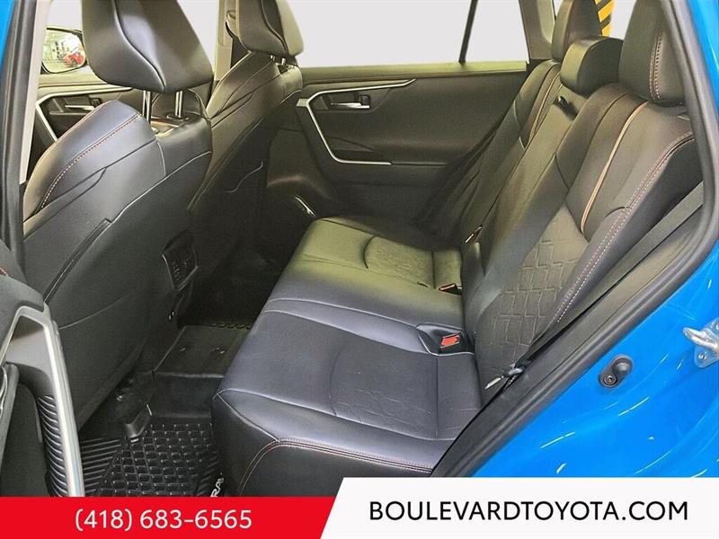 toyota RAV4 2021 - 19