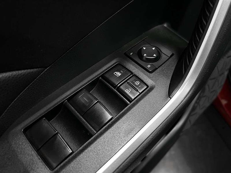 toyota RAV4 2019 - 11