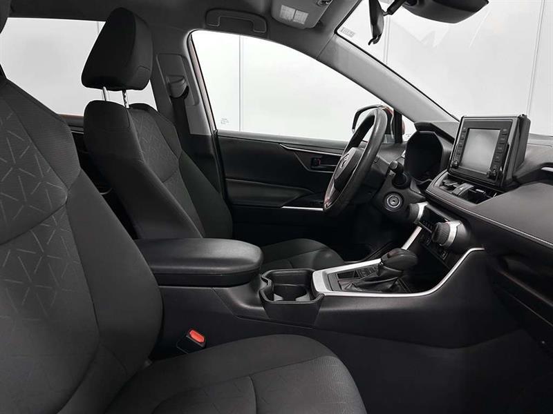 toyota RAV4 2019 - 26
