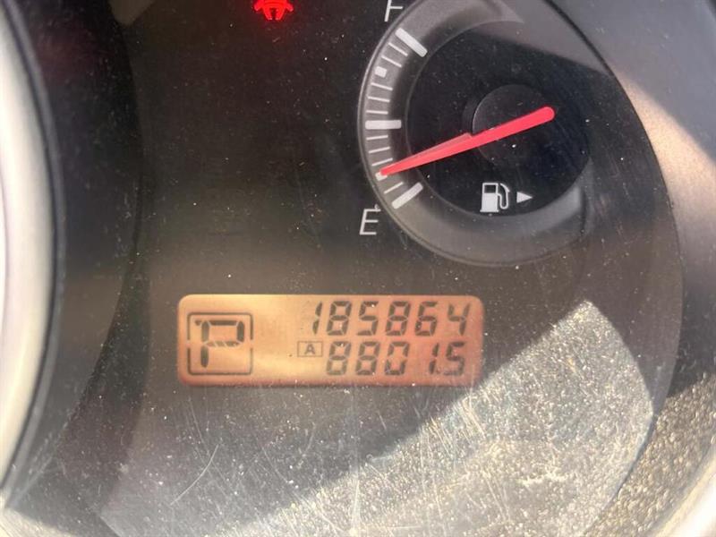 nissan Versa 2011 - 5