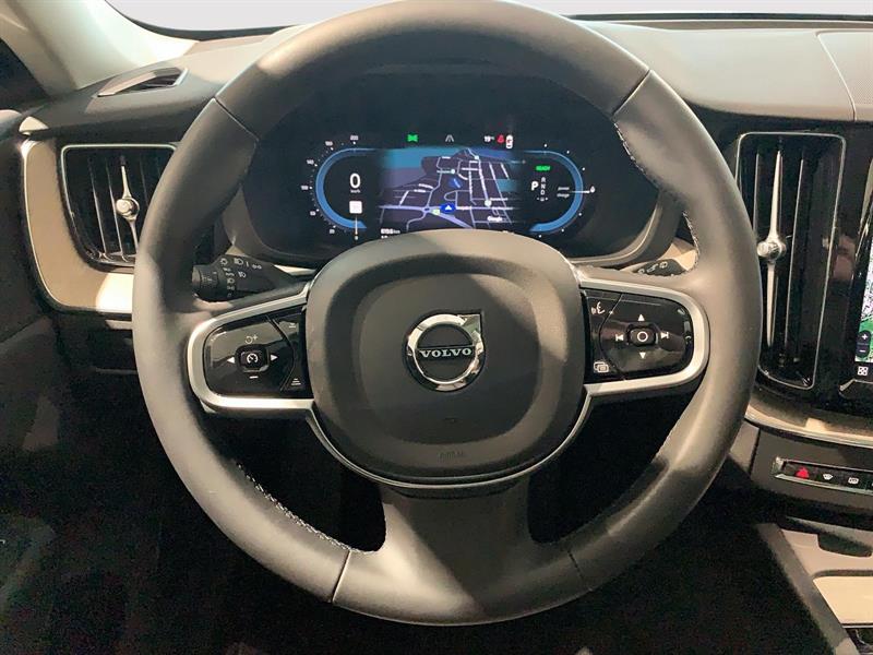 volvo XC60 2025 - 12