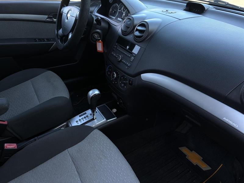 chevrolet Aveo 2010 - 17