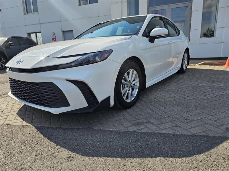 toyota Camry Hybrid 2025