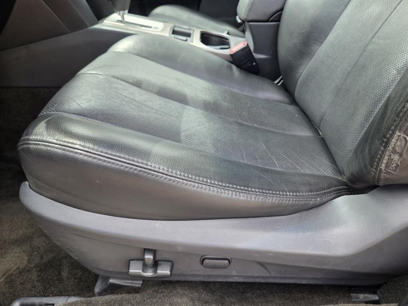 subaru Legacy 2013 - 12