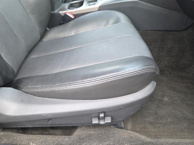 subaru Legacy 2013 - 19