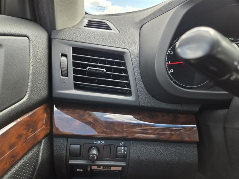 subaru Legacy 2013 - 26