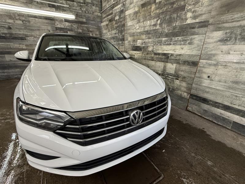 volkswagen Jetta 2020 - 3