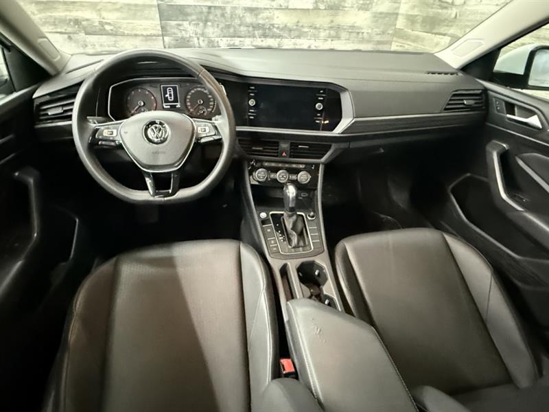 volkswagen Jetta 2020 - 5