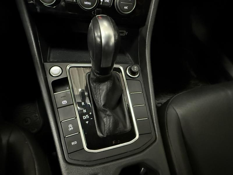 volkswagen Jetta 2020 - 10