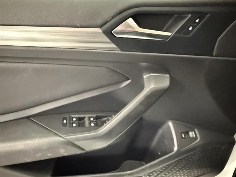 volkswagen Jetta 2020 - 12